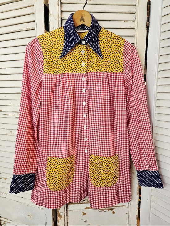Vintage Tops - Vintage 70s The Cottager Pointed Collar Button Up Blouse Patch Pockets Small